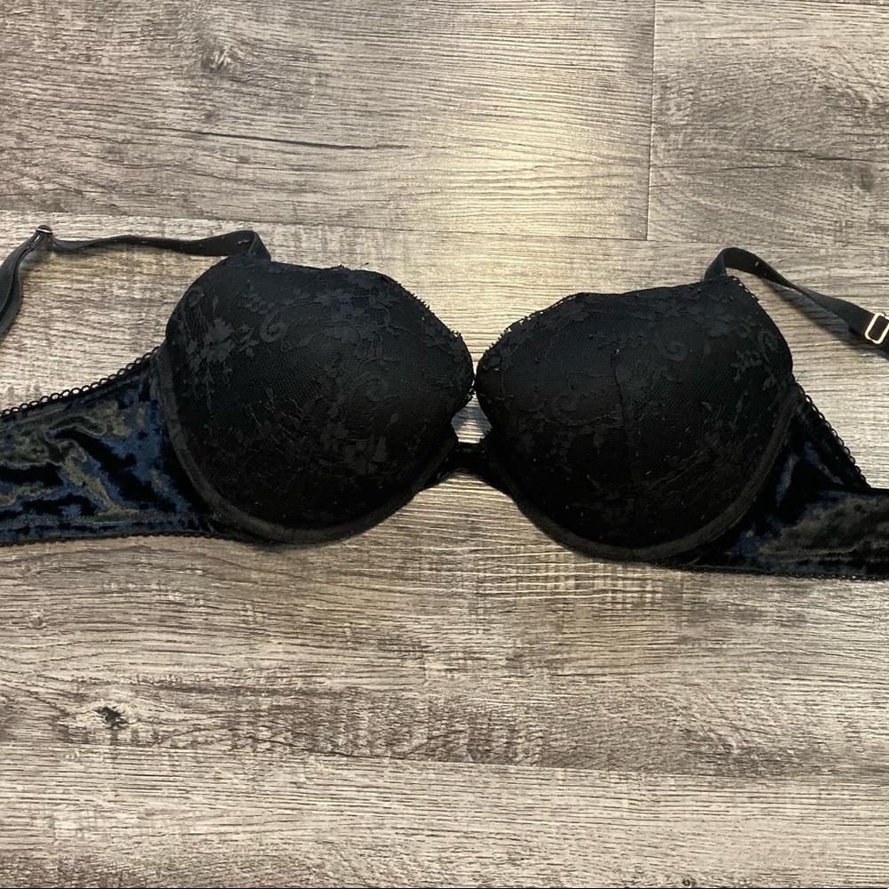 Victoria’s Secret Dream Angels Push Up Bra 36DD